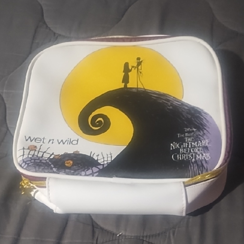 Wet n Wild Jack and Sally Makeup Bag